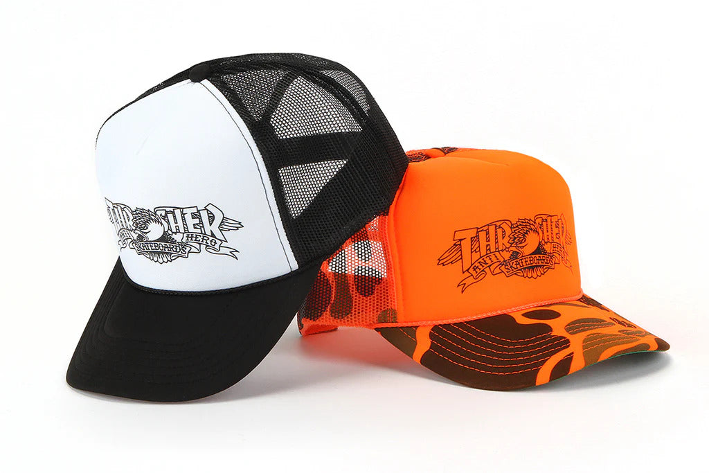 Boné Thrasher x Anti hero TRUCKER MAG BANNER White/Black