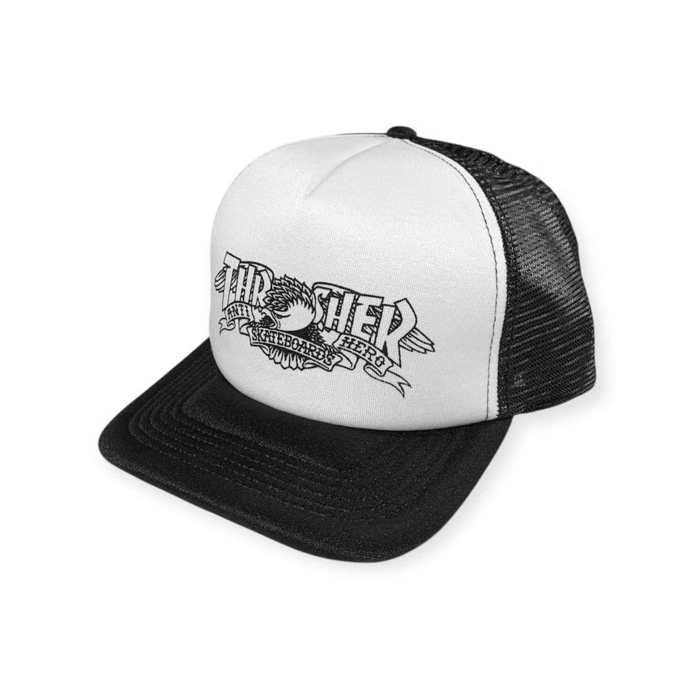 Boné Thrasher x Anti hero TRUCKER MAG BANNER White/Black