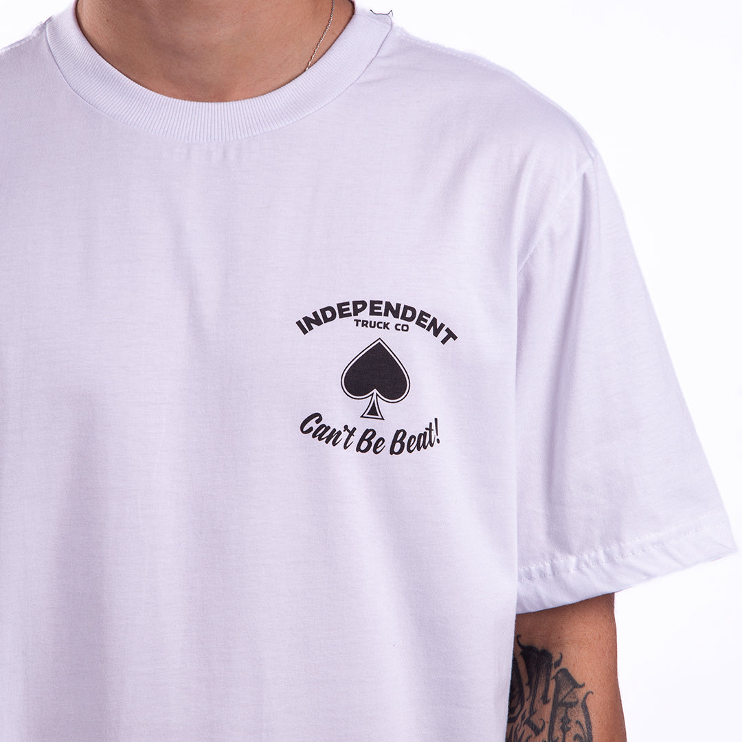 Camiseta Independent Trucks ROYAL FLUSH SS - Branco/White