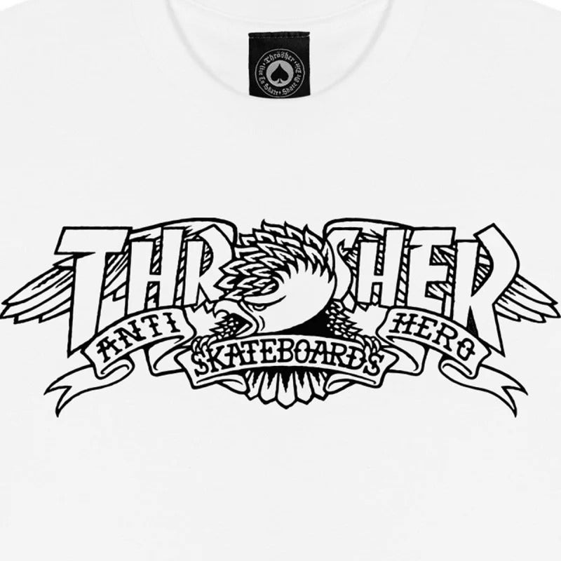 Camiseta Thrasher magazine Anti hero MAG BANNER White/Branco