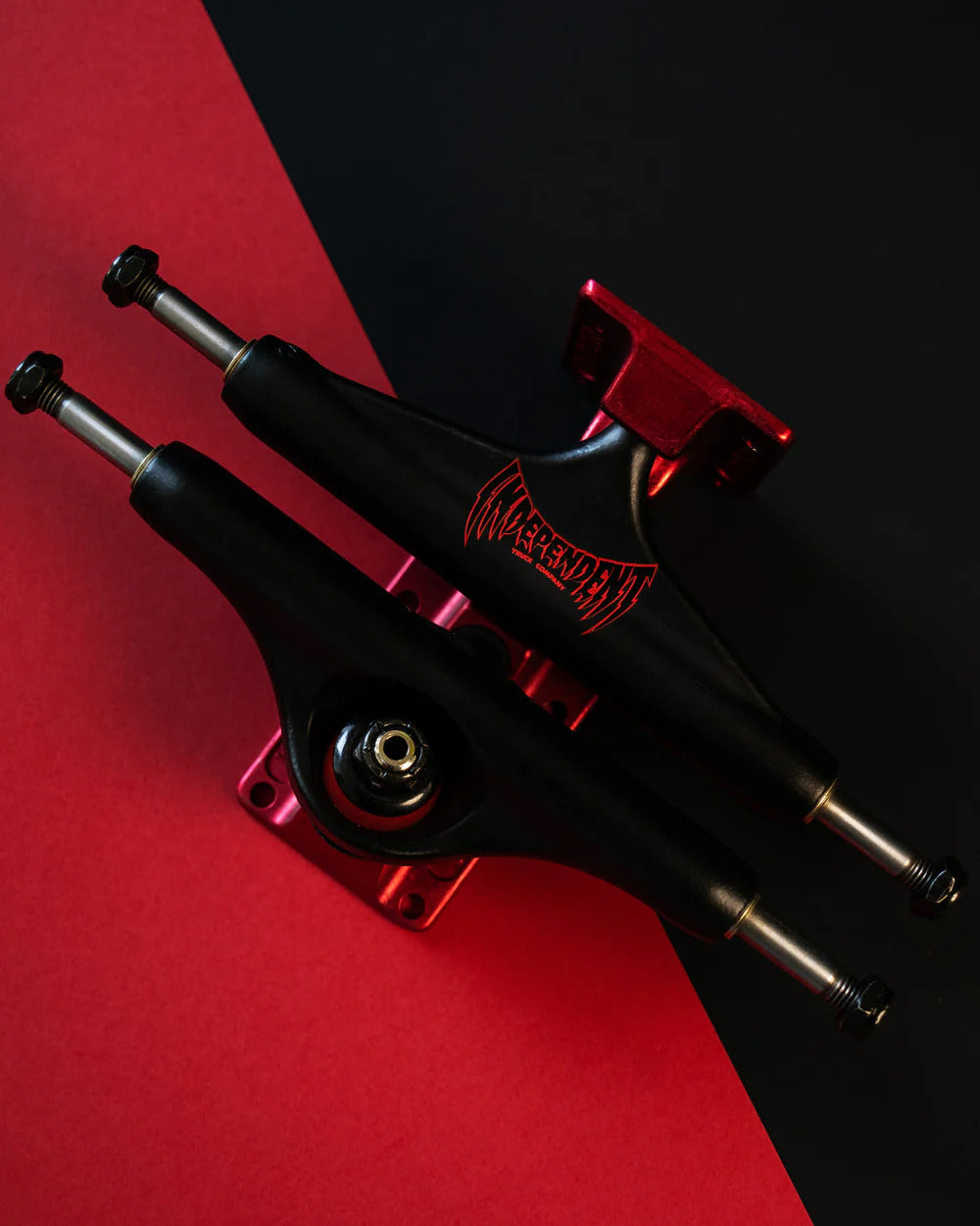 Trucks Independent Stage 11 Forged Hollow Voltage Span Black Red Standard 139mm (SE)