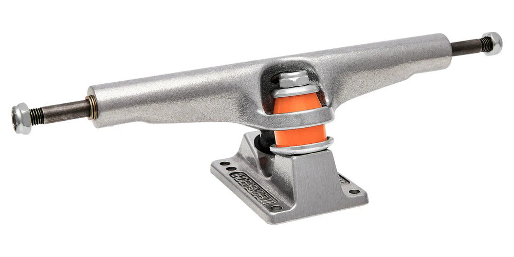 Independent Trucks Stage XI Polished standard 55MM HI 215mm