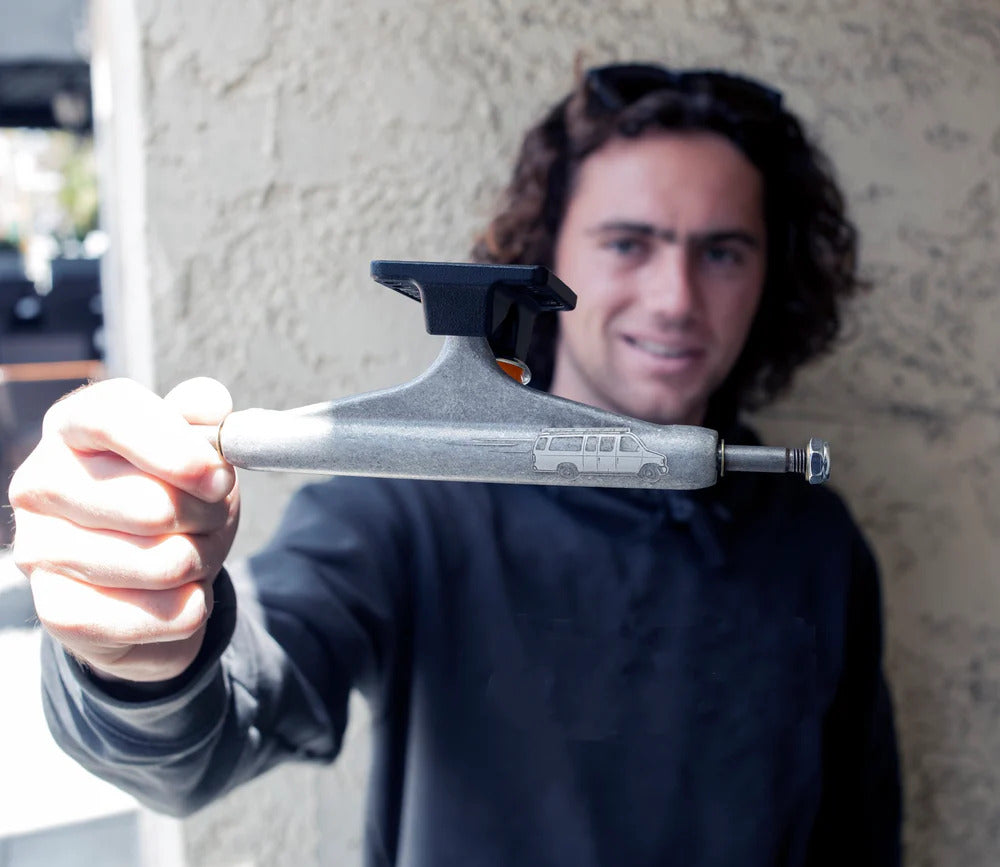 TRUCK INDEPENDENT STAGE 11 HOLLOW 55MM – BRADEN HOBAN PRO MODEL