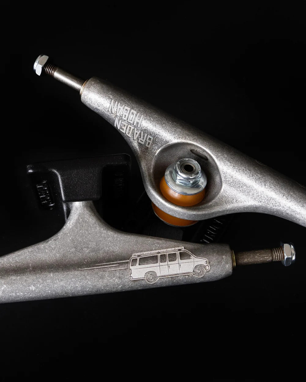 TRUCK INDEPENDENT STAGE 11 HOLLOW 55MM – BRADEN HOBAN PRO MODEL