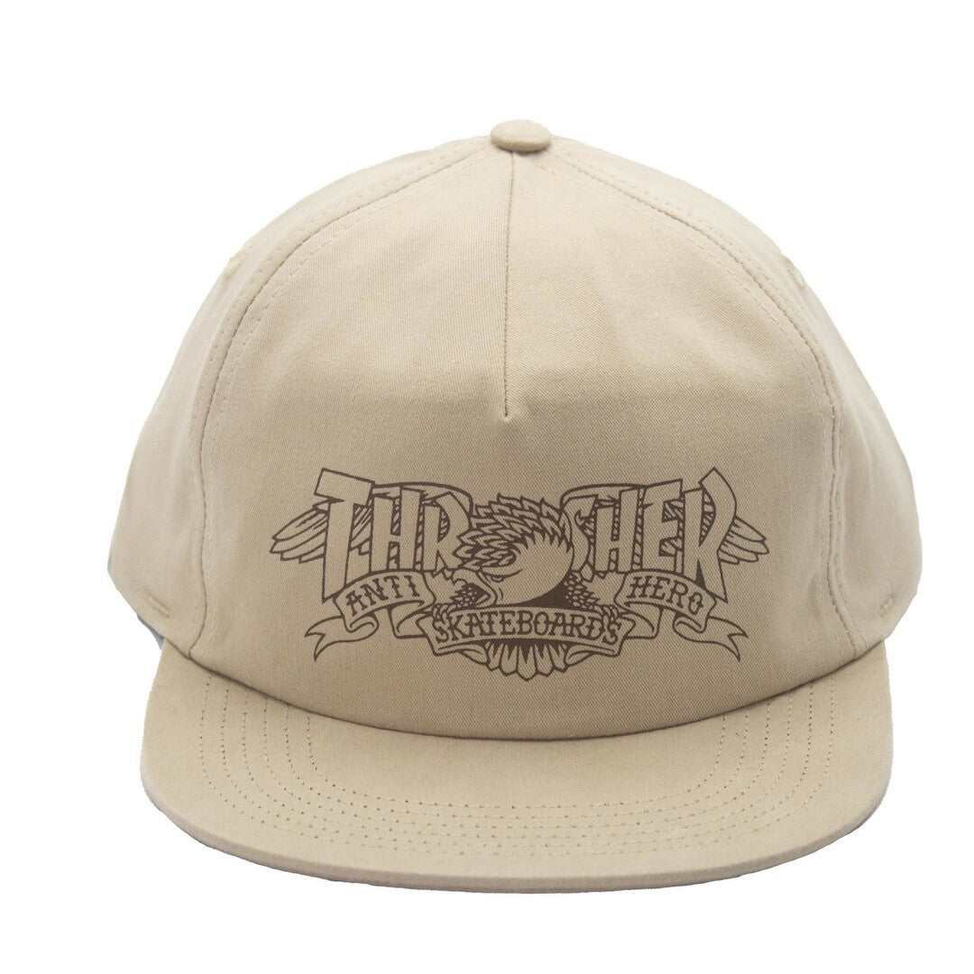 Boné Thrasher x Antihero SNAPBACK MAG BANNER Sand/Bege
