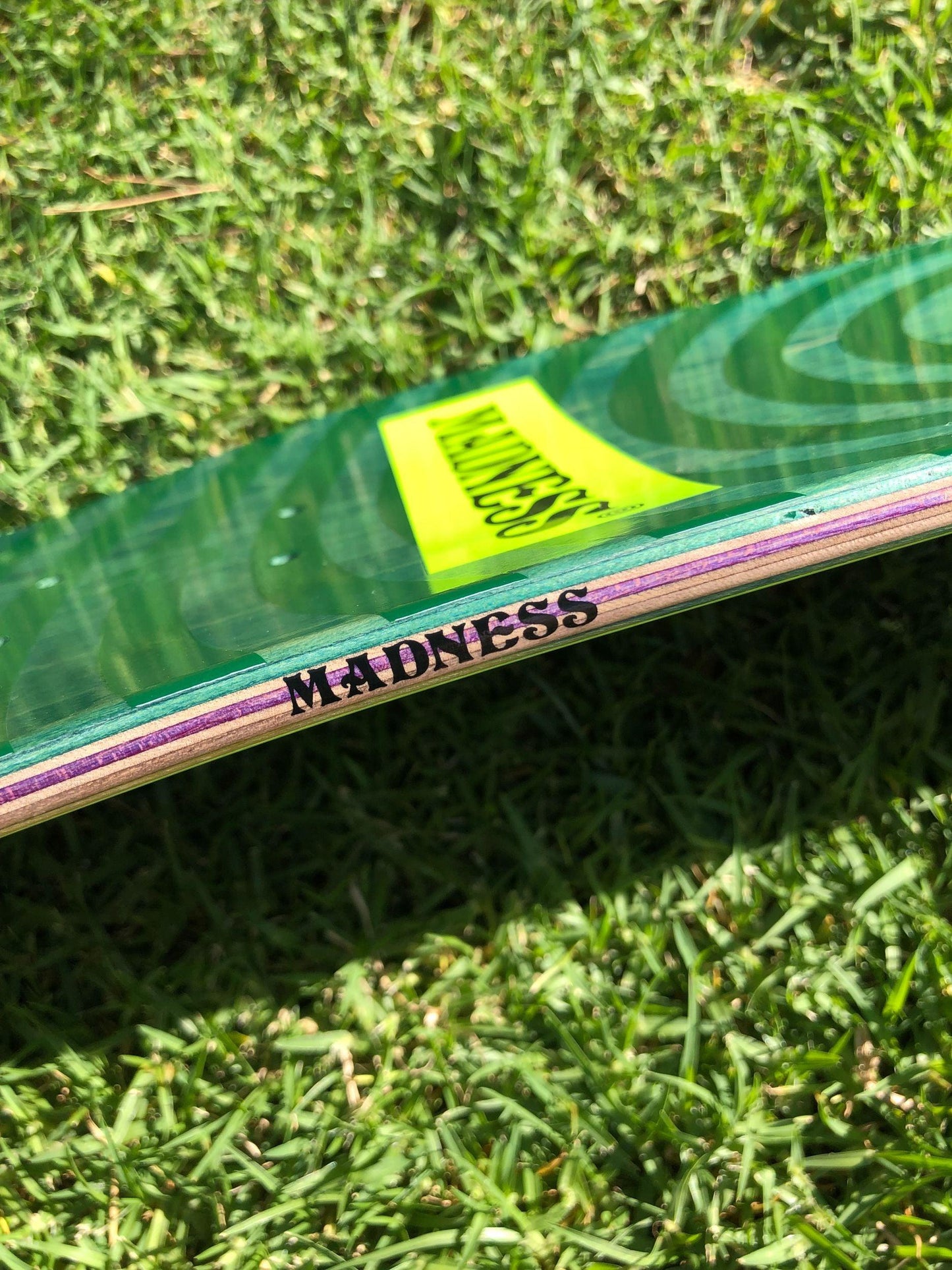 Shape Maple Madness Desperate Eyes Super Sap Resin-7 8.375