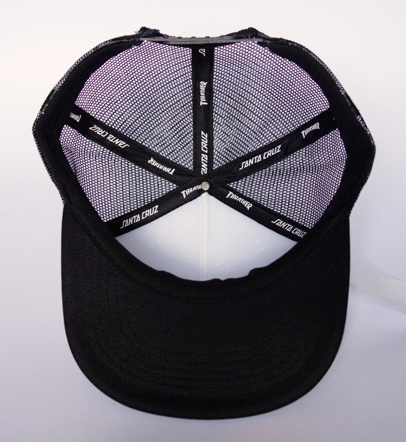 Boné Screaming Logo Trucker Collab Santa Cruz x Thrasher