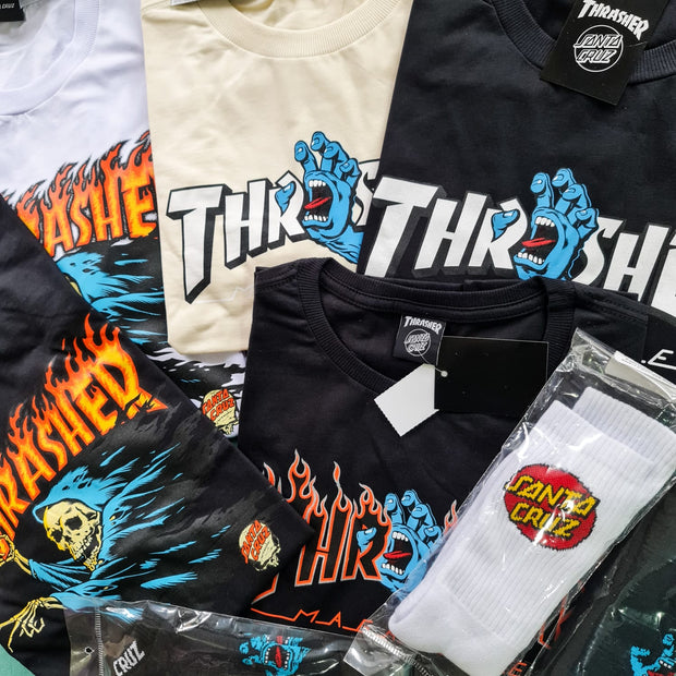 Camiseta Thrasher Magazine Screaming Logo ss x Santa Cruz Collab - Off White
