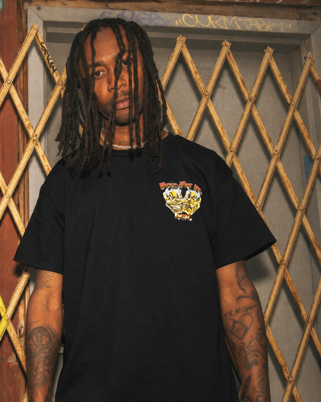 Camiseta Importada  DGK - DAILY GRIND  Black/Preto