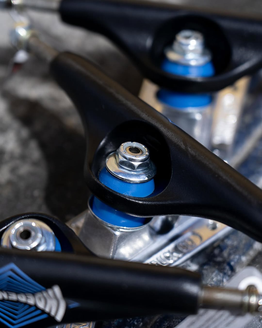 Trucks Independent 144 Stage 11 Forged Hollow Vertigo Span Black Silver Standard