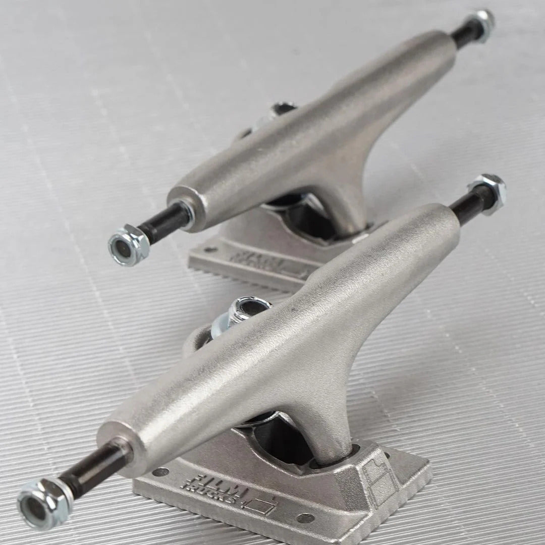 Film Trucks - RAW Polido